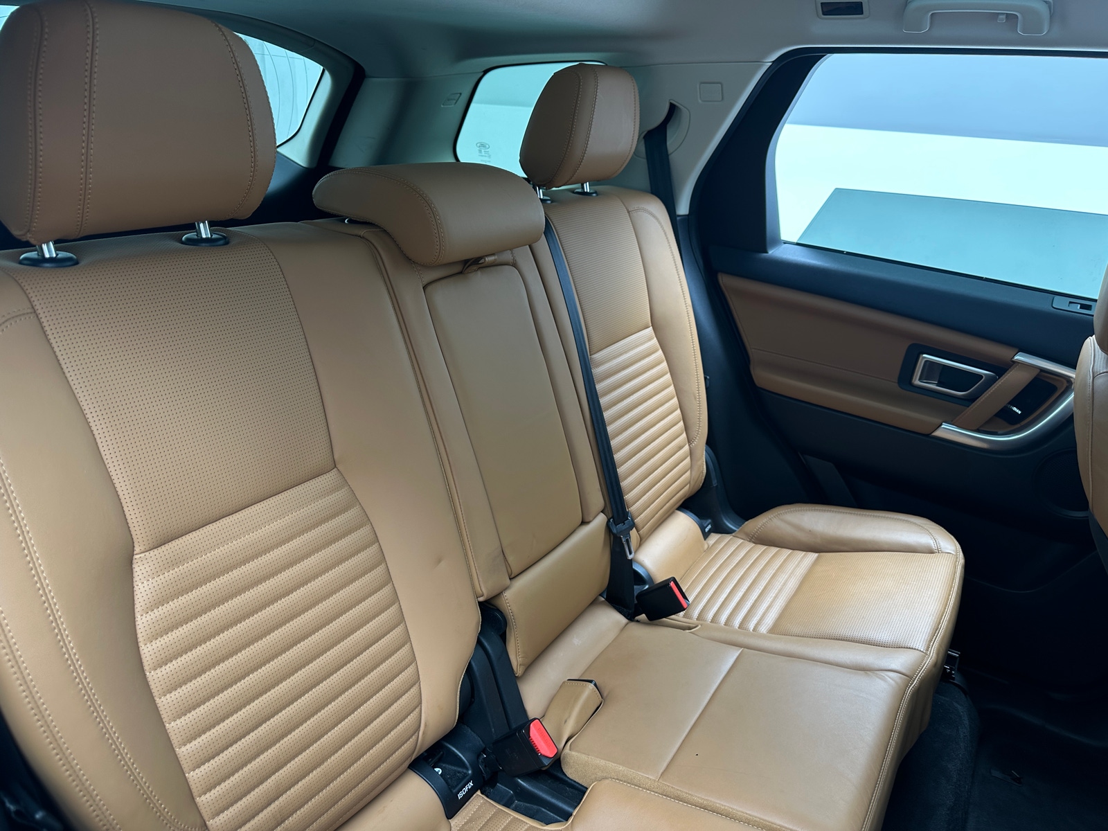 Thumbnail: 2019 Land Rover Discovery Sport - 5