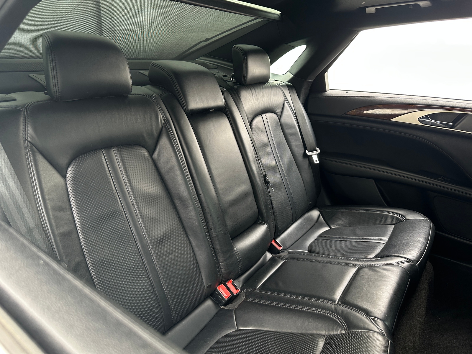 Thumbnail: 2020 Lincoln MKZ - 5