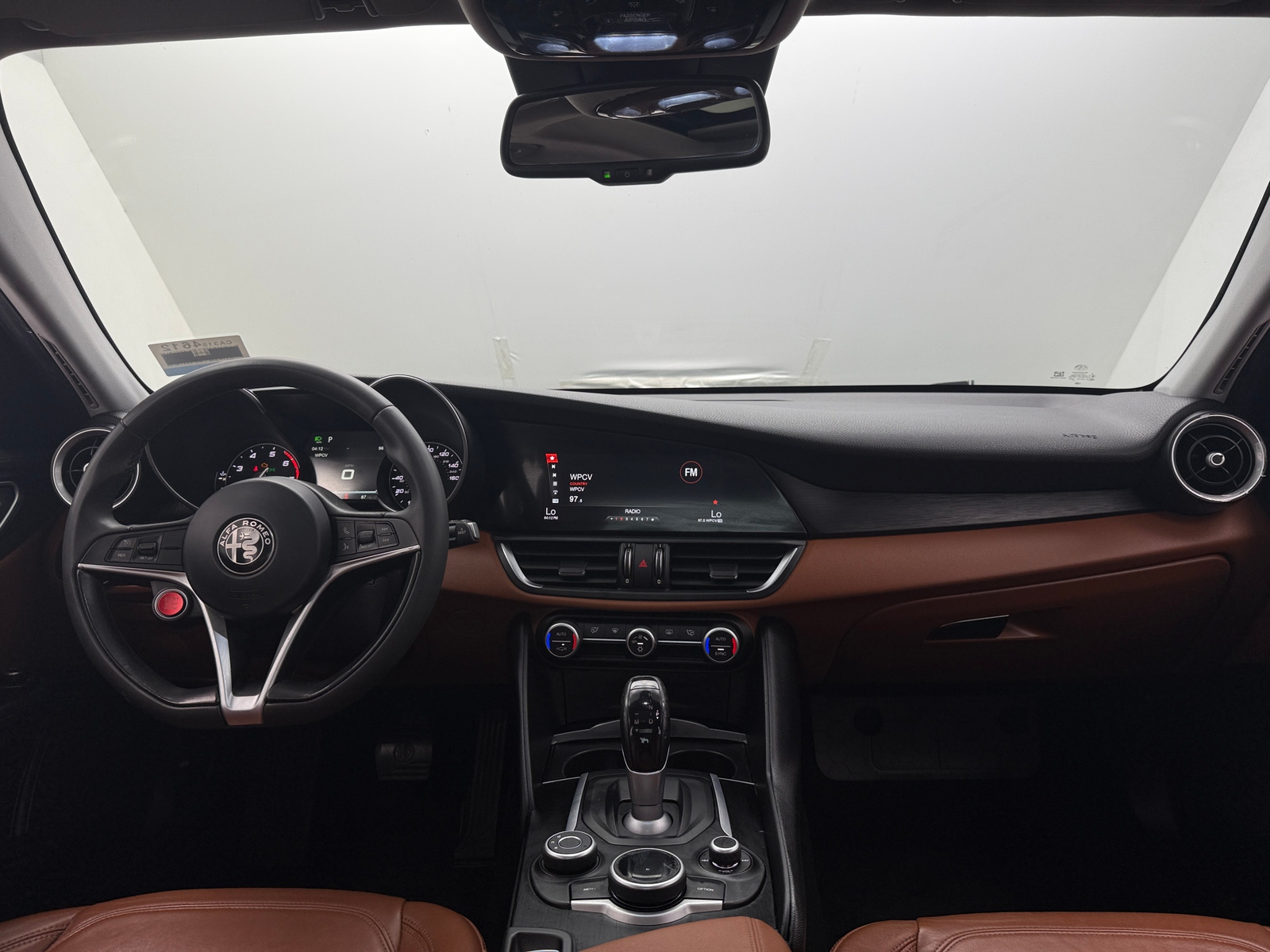 Thumbnail: 2017 Alfa Romeo Giulia - 2
