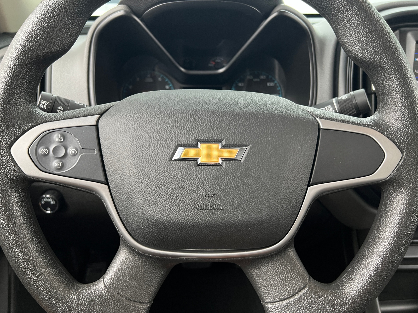 Thumbnail: 2021 Chevrolet Colorado - 5