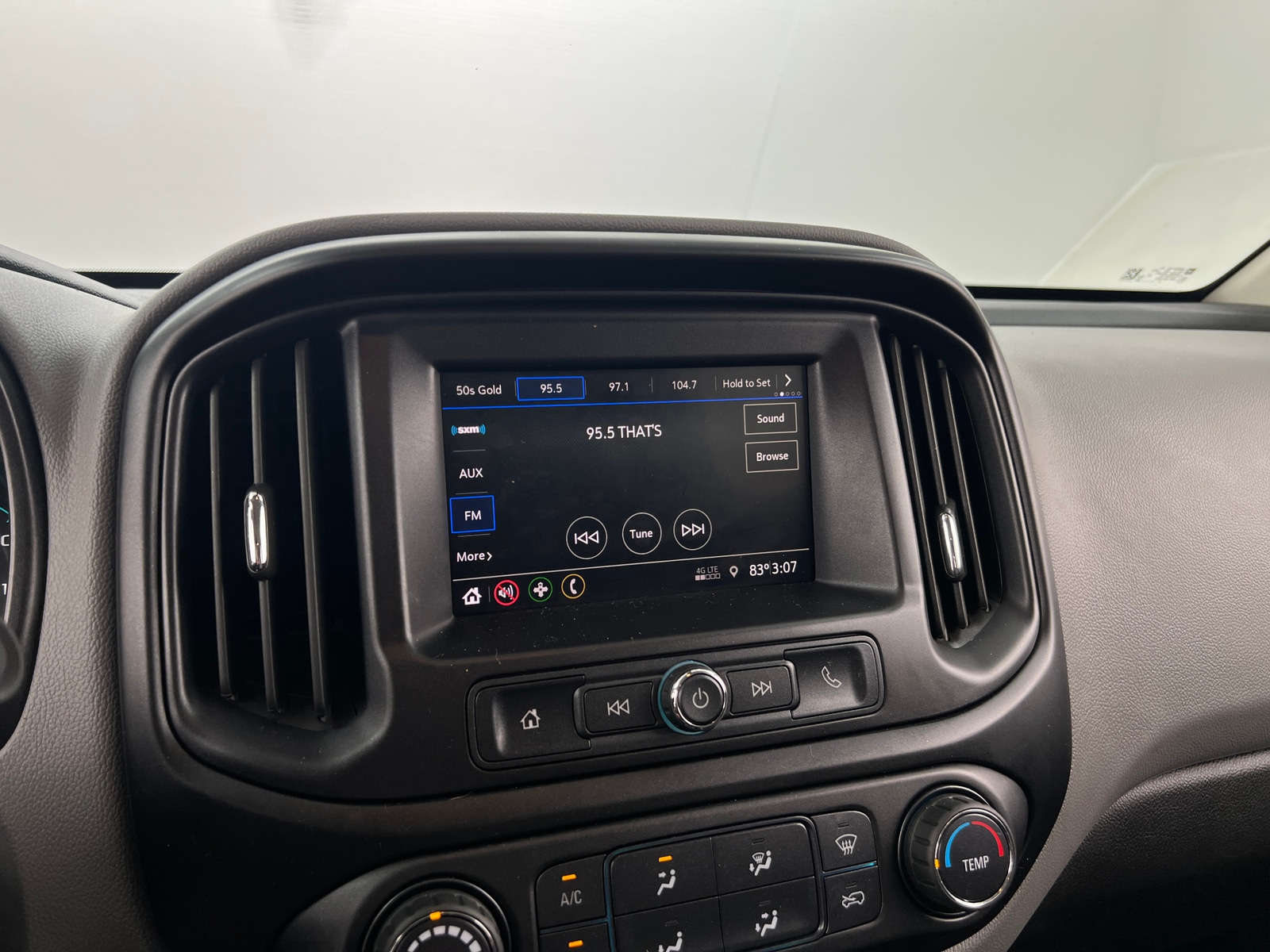 Thumbnail: 2021 Chevrolet Colorado - 4