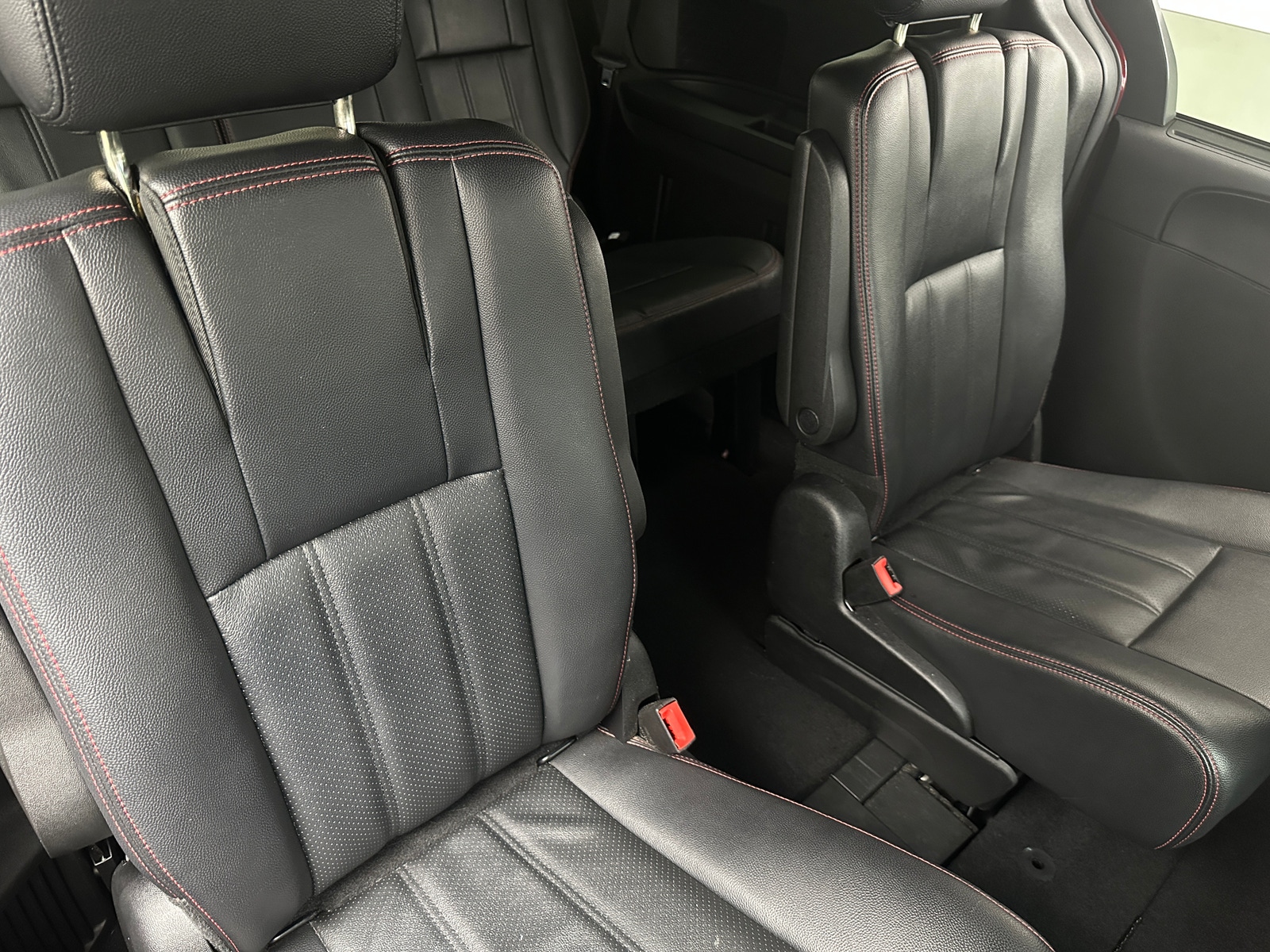 Thumbnail: 2019 Dodge Grand Caravan - 5