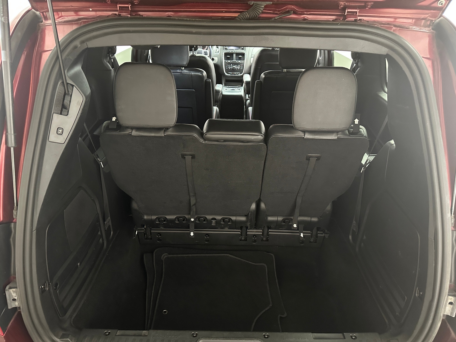 Thumbnail: 2019 Dodge Grand Caravan - 6