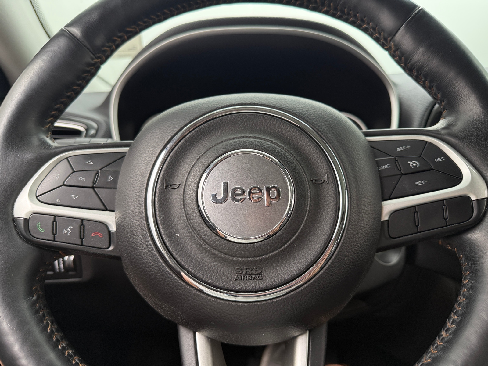 Thumbnail: 2018 Jeep Compass - 4