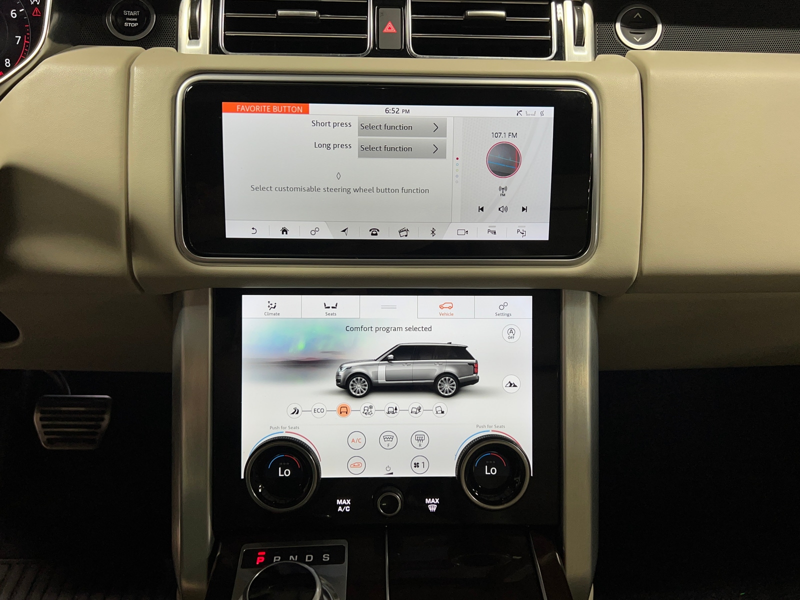 Thumbnail: 2021 Land Rover Range Rover - 3