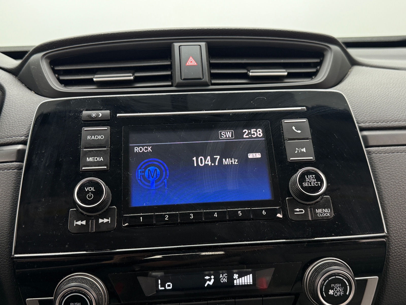 Thumbnail: 2019 Honda CR-V - 4