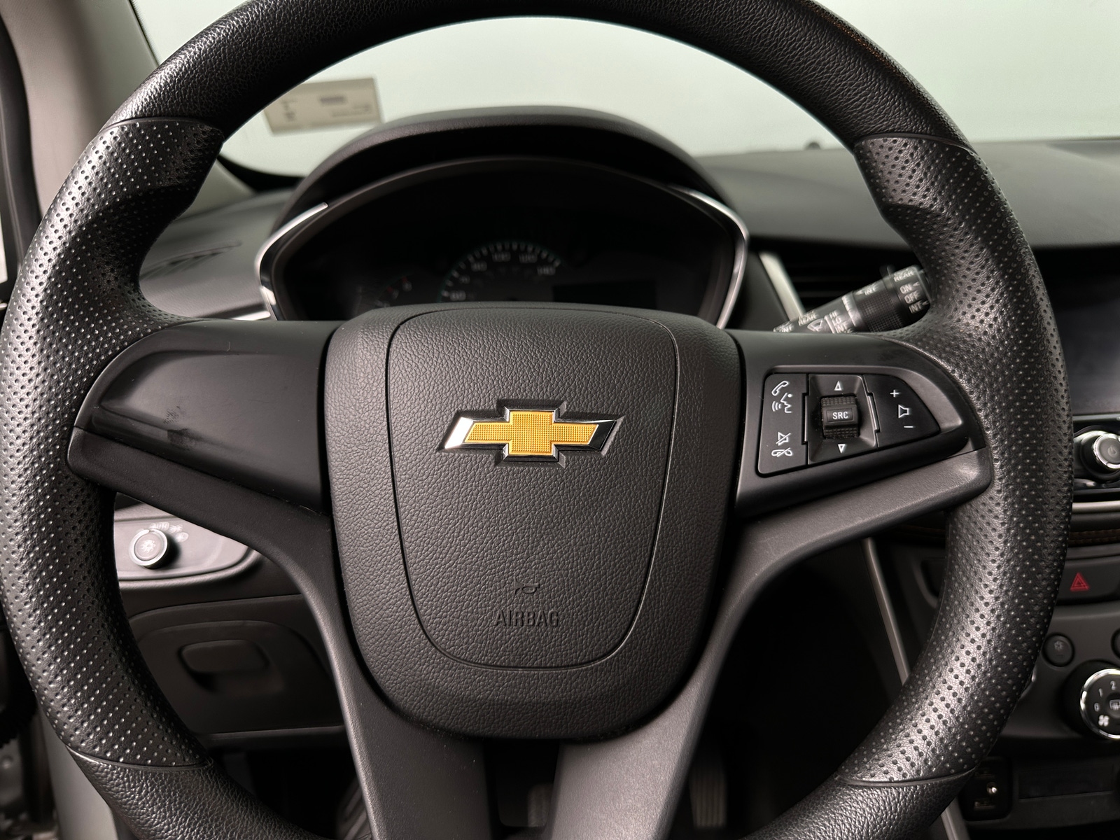 Thumbnail: 2020 Chevrolet Trax - 5