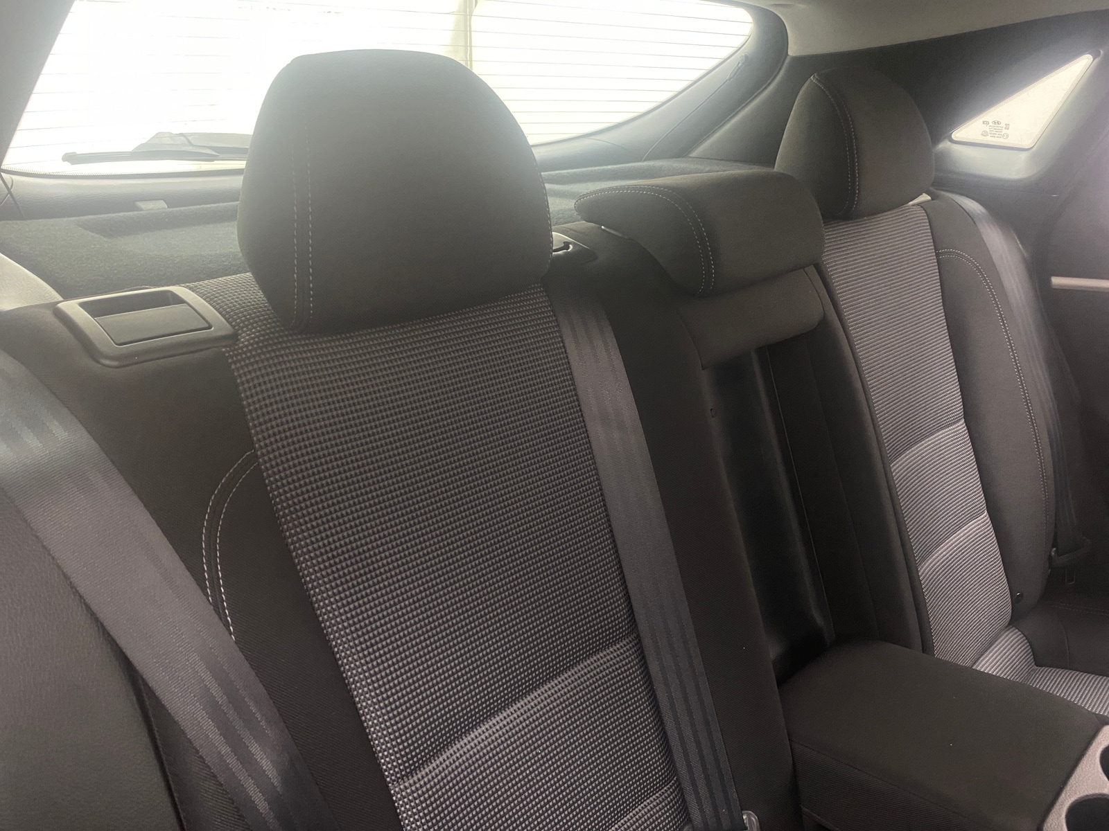 Thumbnail: 2016 Hyundai Elantra - 6