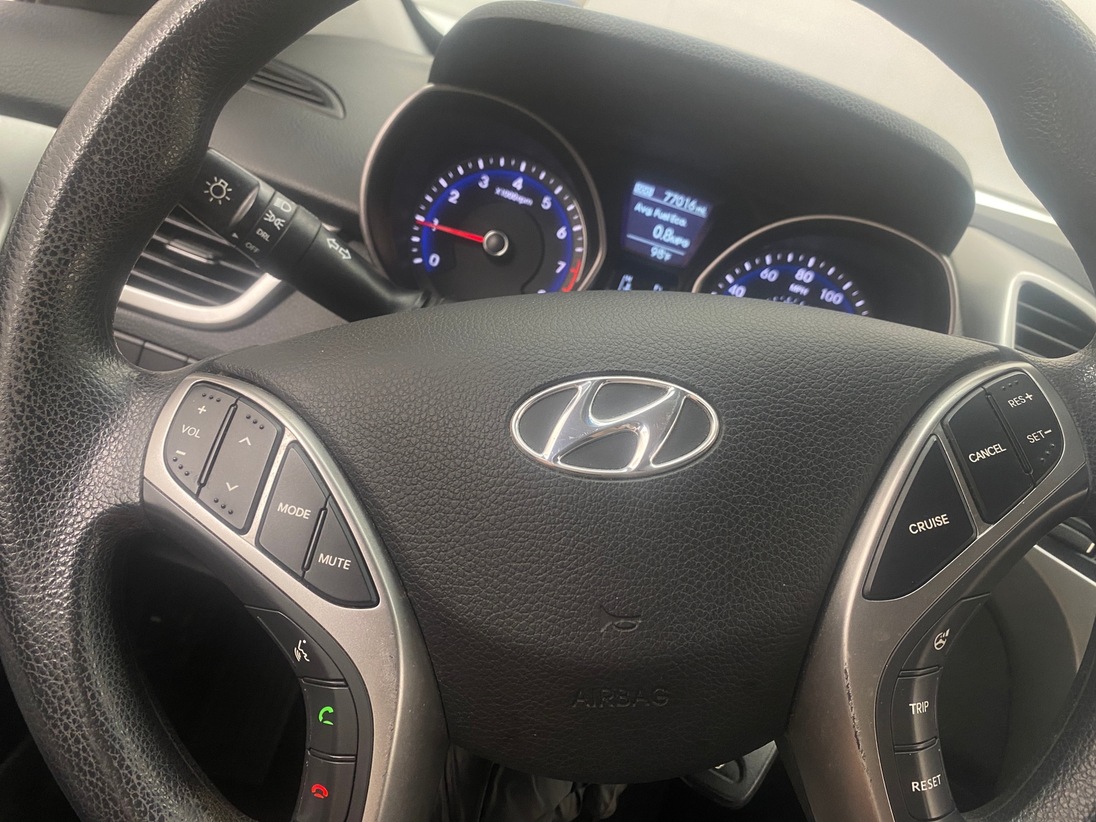 Thumbnail: 2016 Hyundai Elantra - 5