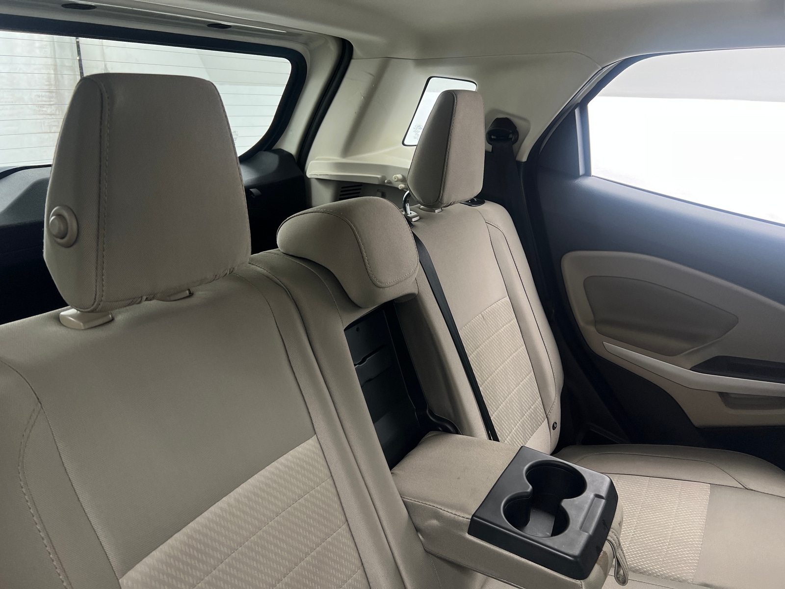 Thumbnail: 2021 Ford EcoSport - 6