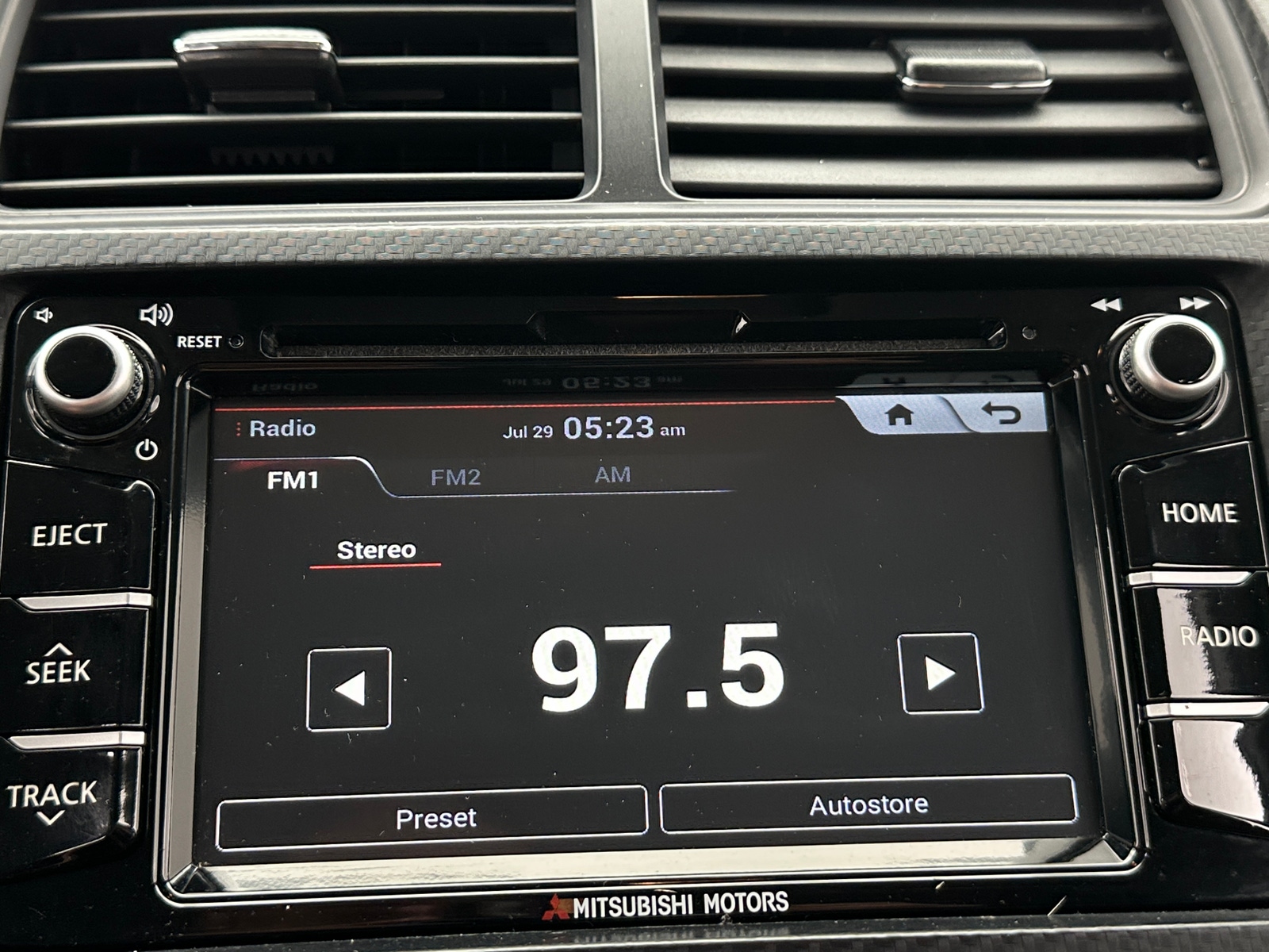 Thumbnail: 2018 Mitsubishi Outlander Sport - 4