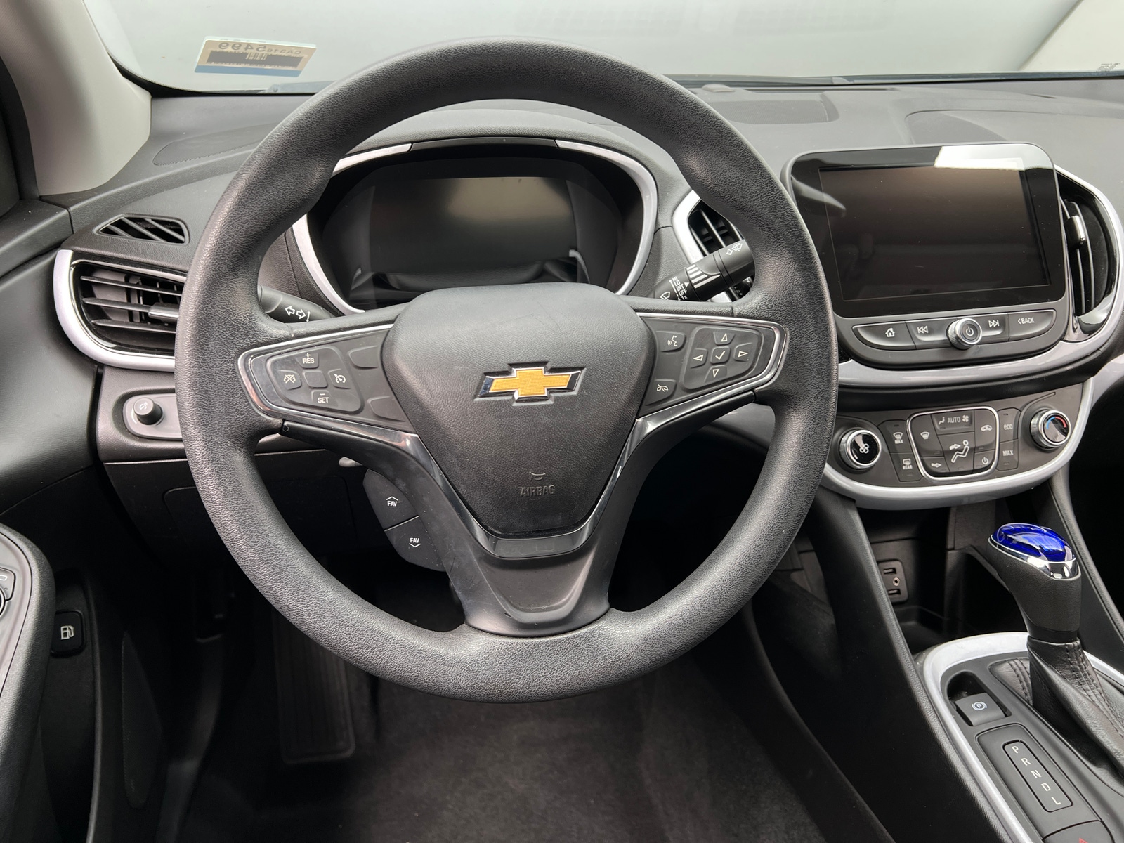 Thumbnail: 2018 Chevrolet Volt - 5