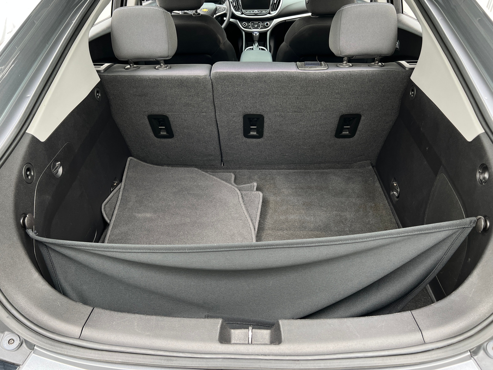 Thumbnail: 2018 Chevrolet Volt - 7