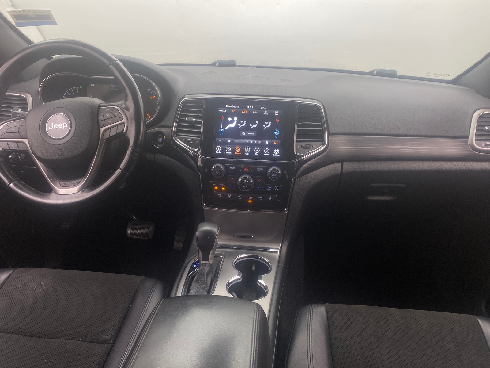 Thumbnail: 2021 Jeep Grand Cherokee - 3