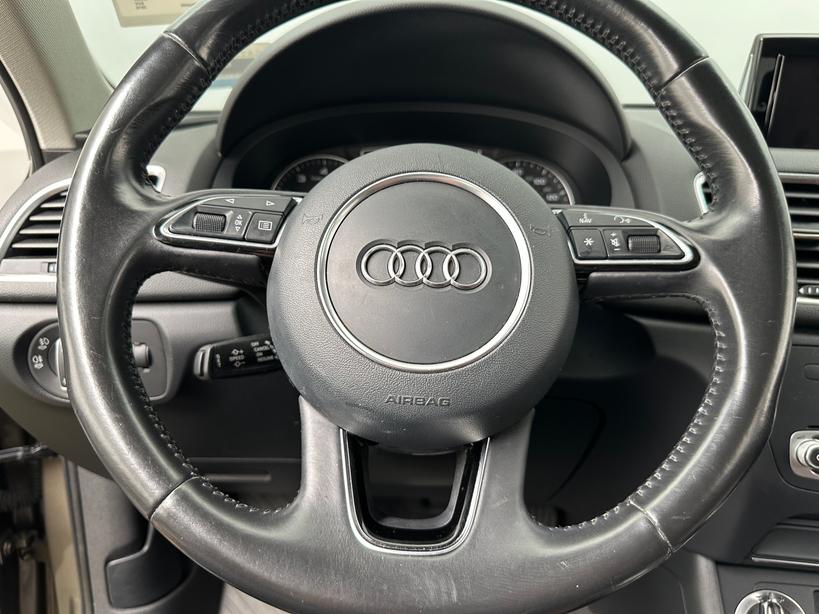 Thumbnail: 2015 Audi Q3 - 4