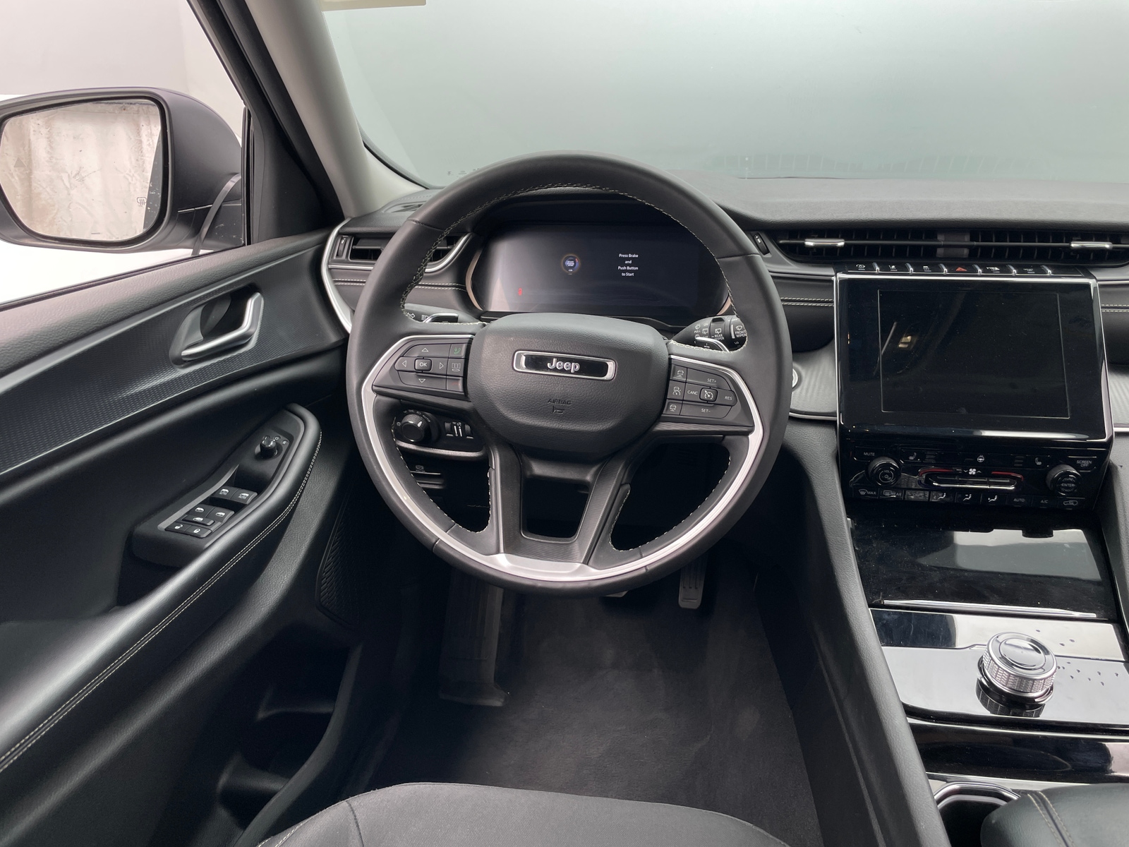 Thumbnail: 2023 Jeep Grand Cherokee L - 5