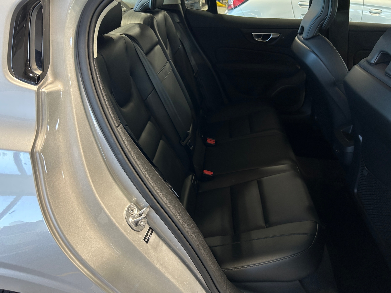 Thumbnail: 2025 Volvo S60 - 5