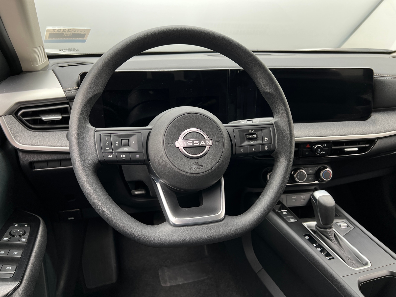 Thumbnail: 2025 Nissan Kicks - 5