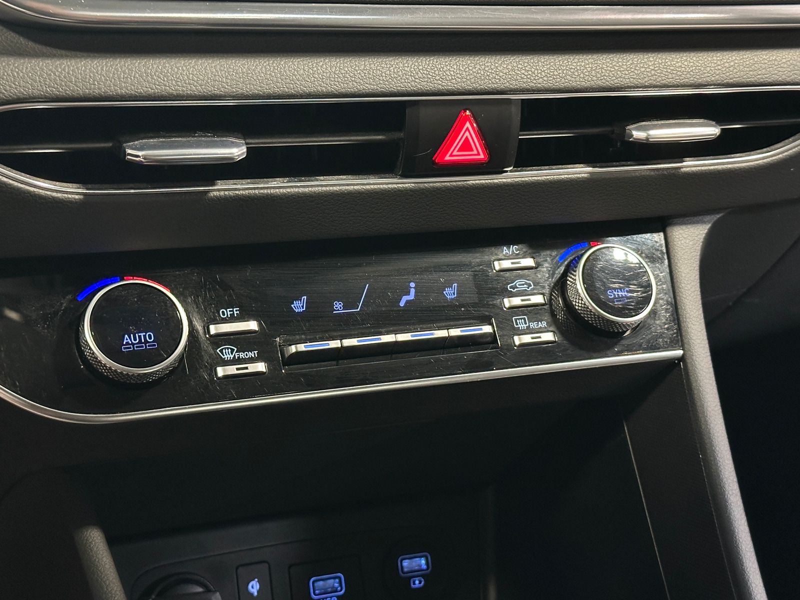 Thumbnail: 2021 Hyundai Sonata - 4