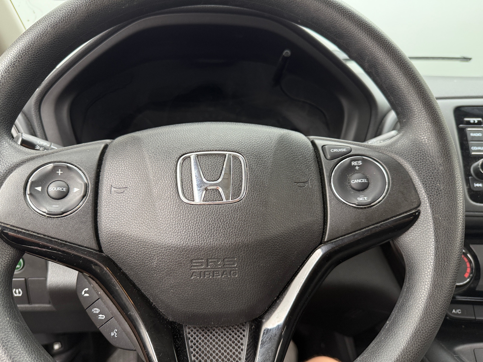 Thumbnail: 2017 Honda HR-V - 5