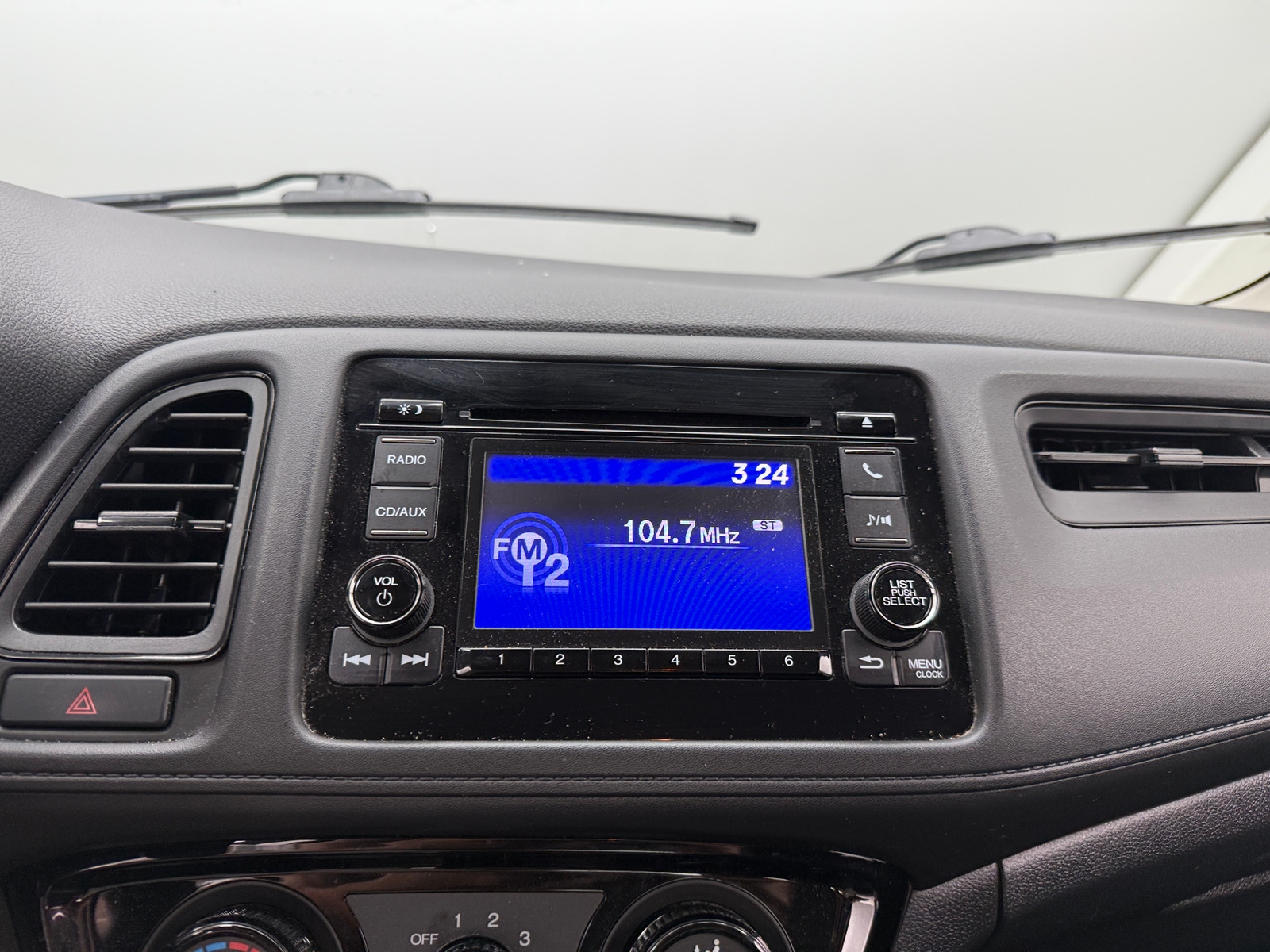 Thumbnail: 2017 Honda HR-V - 4