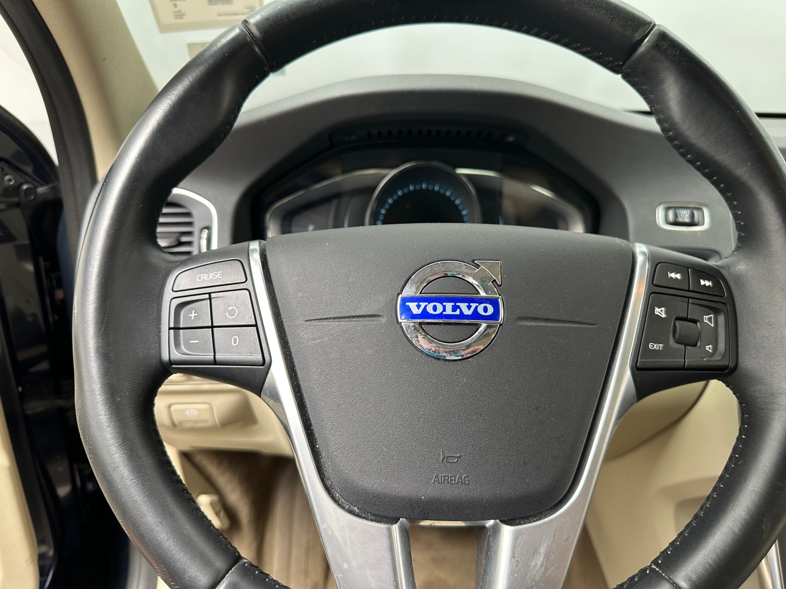 Thumbnail: 2014 Volvo S60 - 5