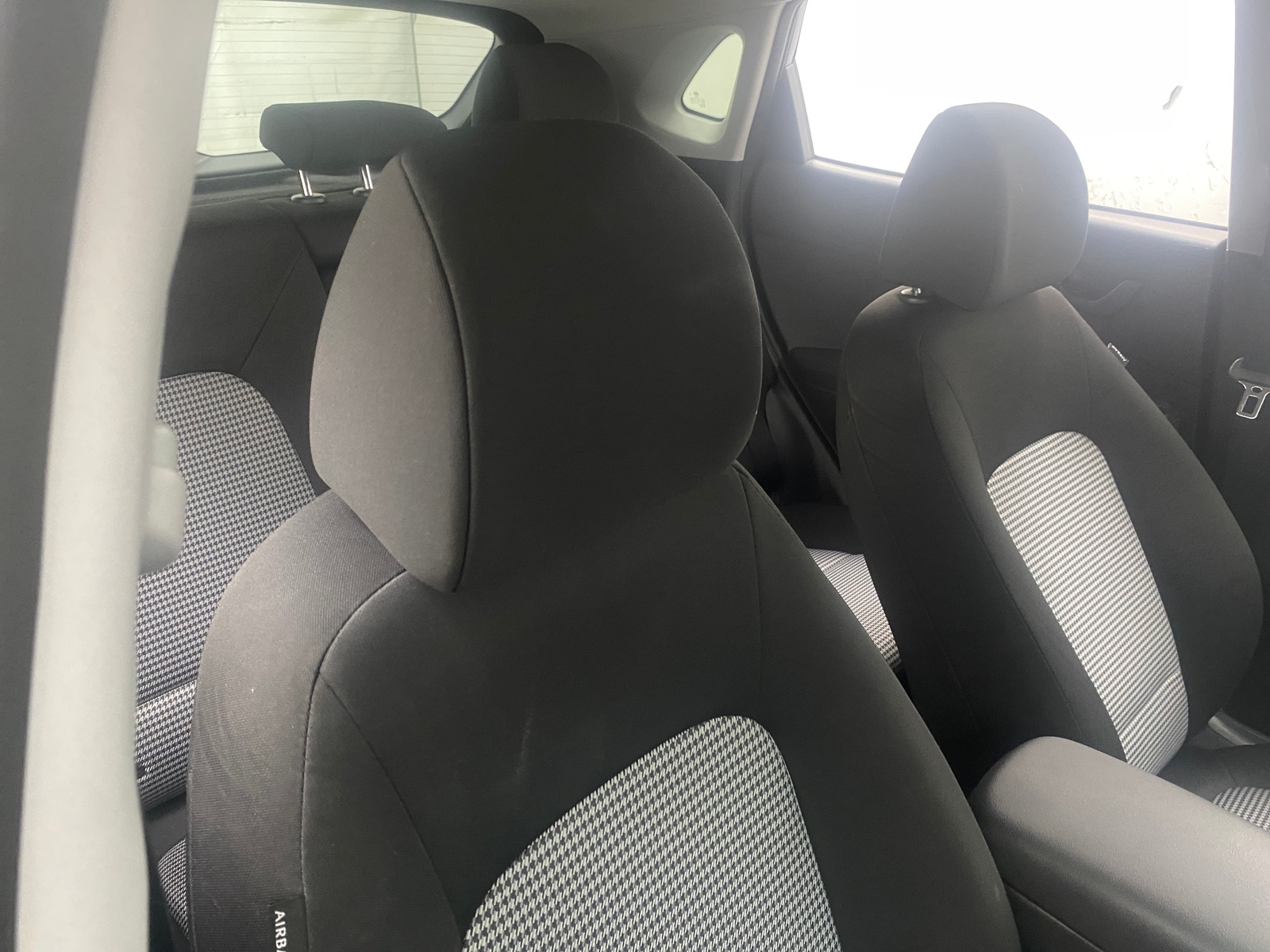 Thumbnail: 2019 Hyundai Kona - 2