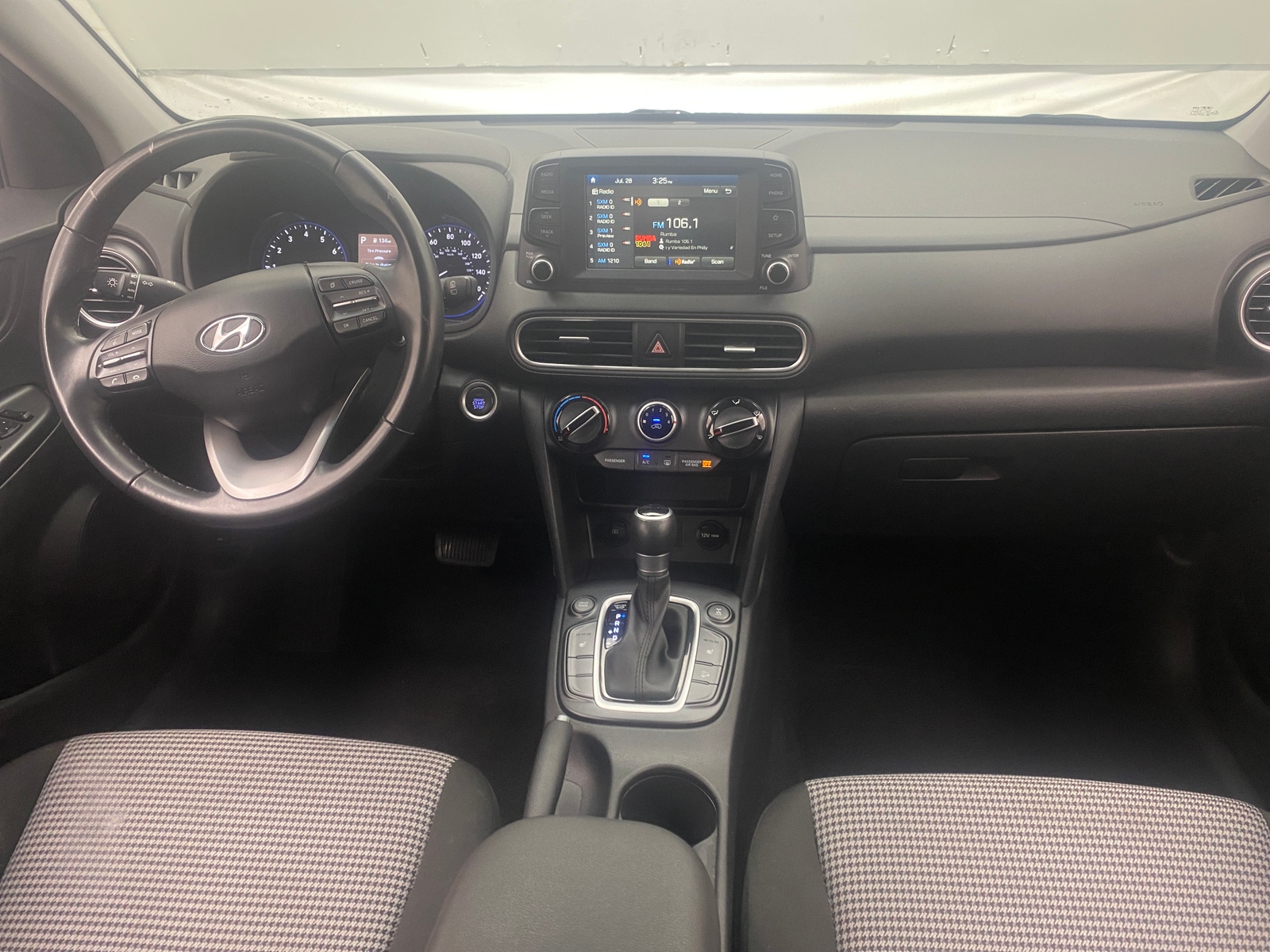 Thumbnail: 2019 Hyundai Kona - 3