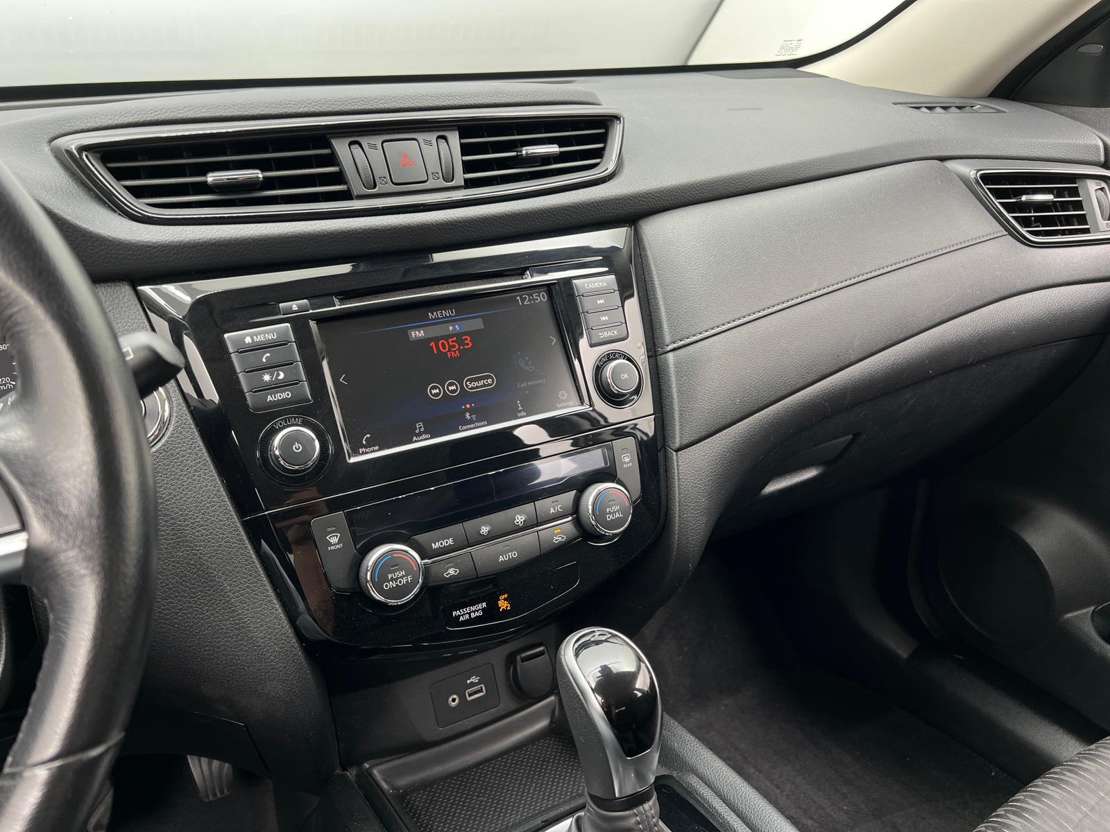 Thumbnail: 2020 Nissan Rogue - 4