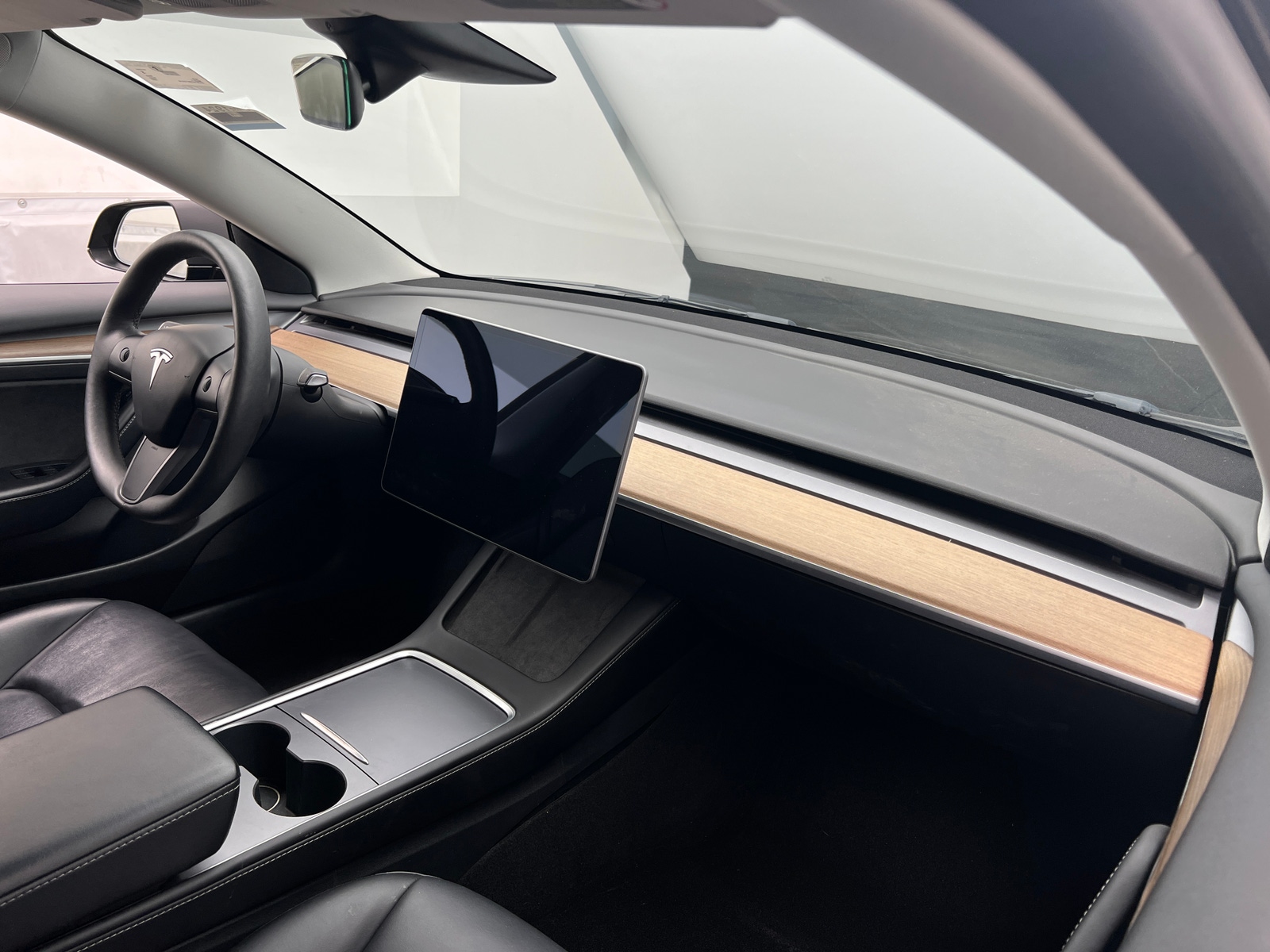 Thumbnail: 2022 Tesla Model 3 - 2