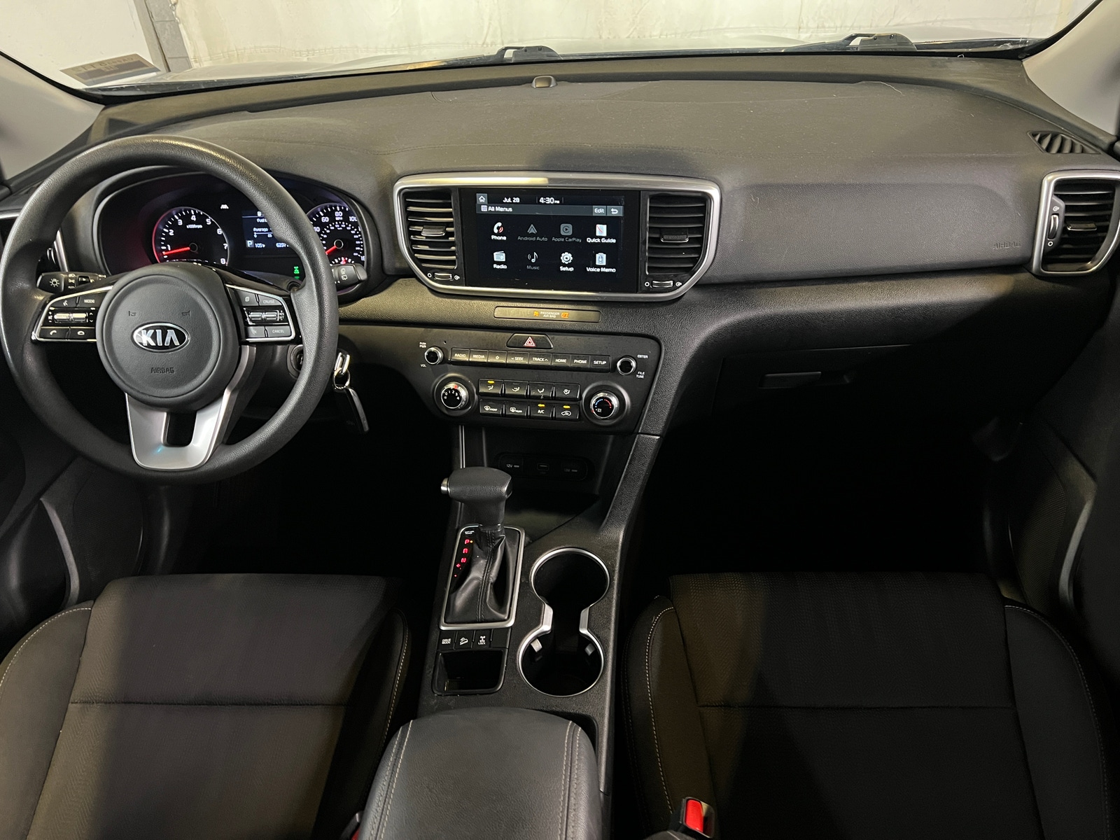 Thumbnail: 2020 Kia Sportage - 3