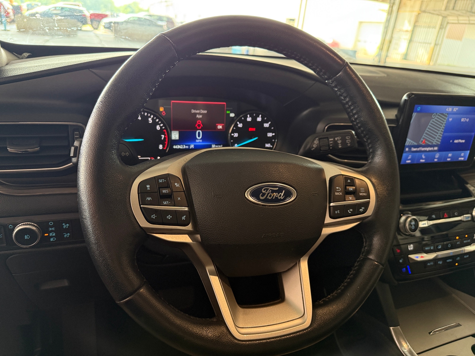 Thumbnail: 2021 Ford Explorer - 4