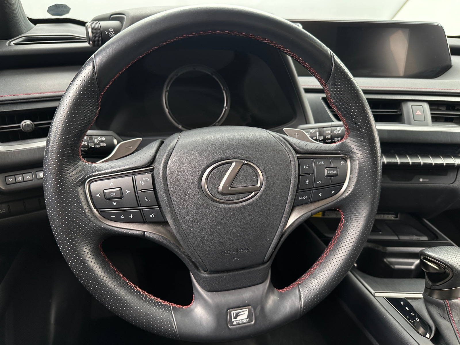 Thumbnail: 2022 Lexus UX - 5