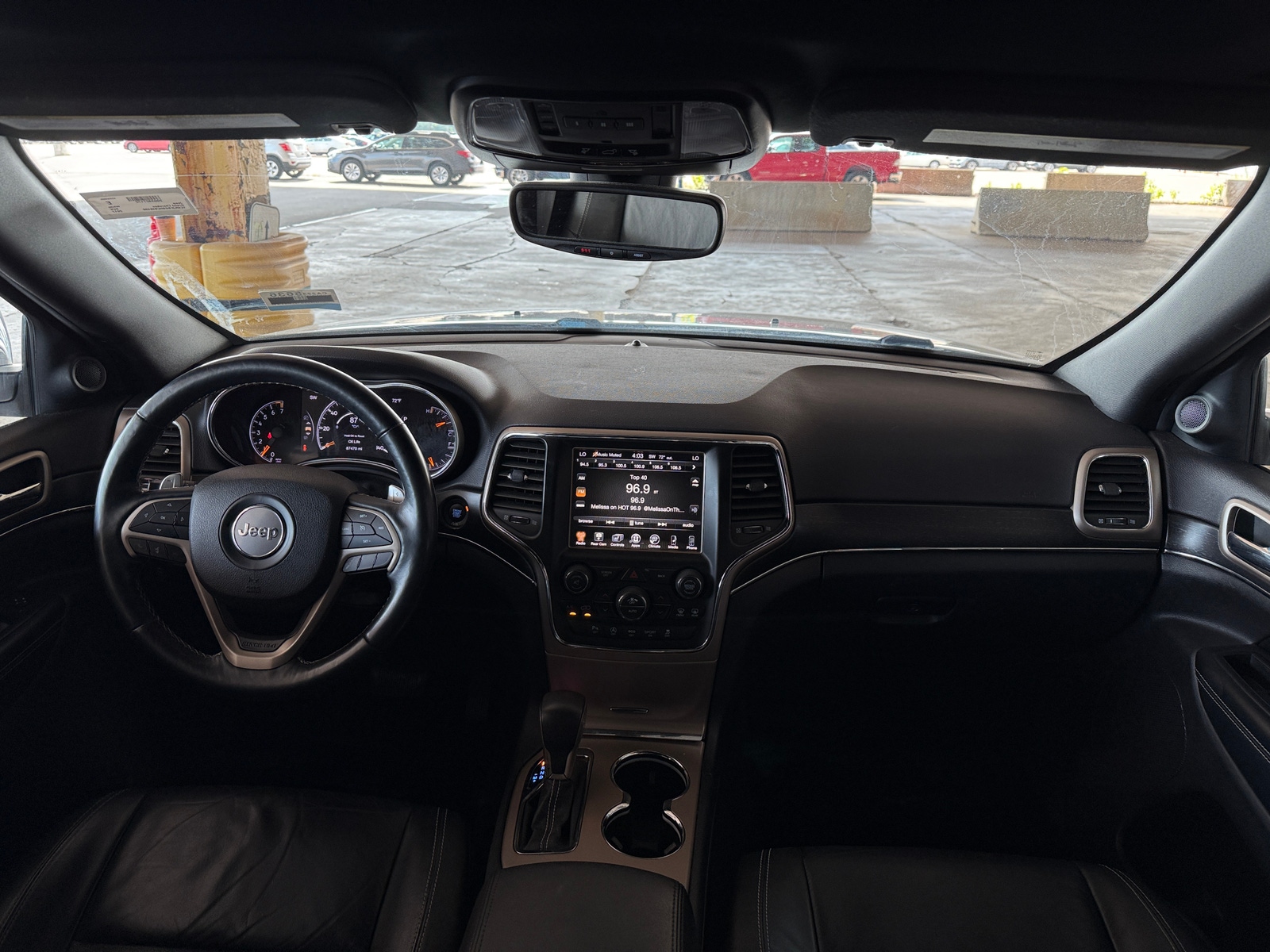 Thumbnail: 2017 Jeep Grand Cherokee - 2