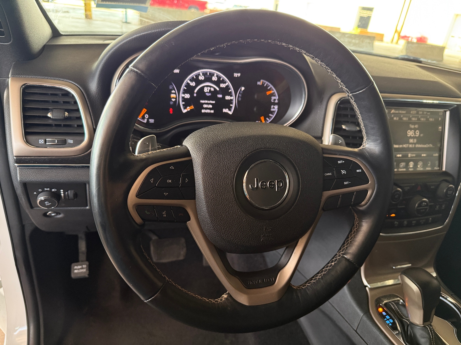 Thumbnail: 2017 Jeep Grand Cherokee - 4