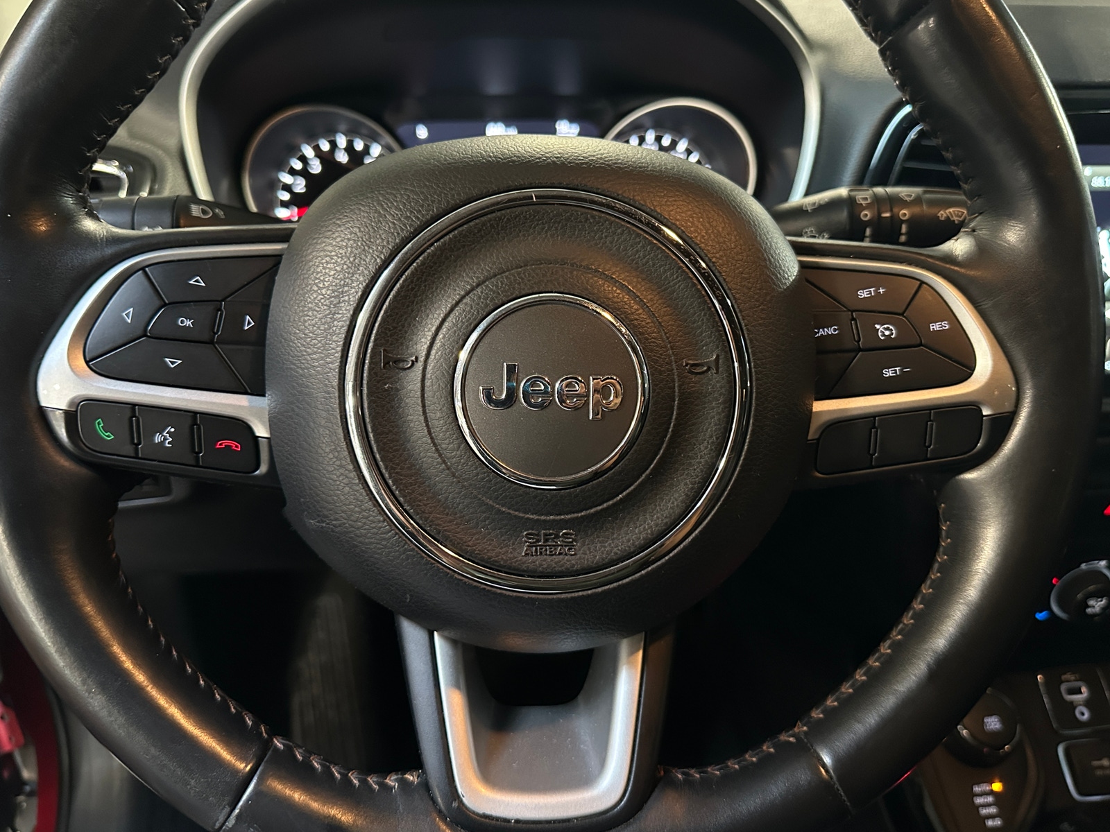 Thumbnail: 2019 Jeep Compass - 4