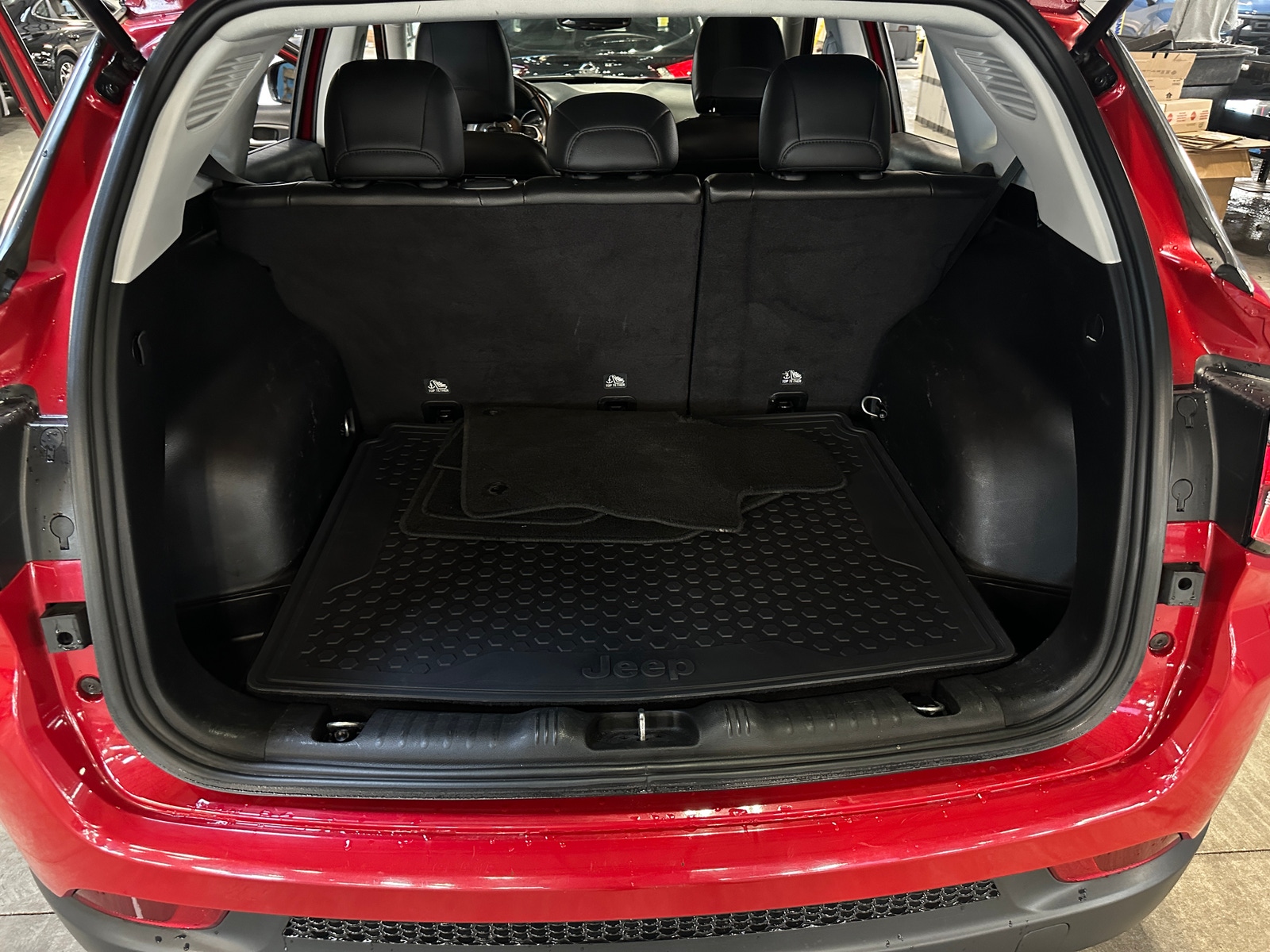 Thumbnail: 2019 Jeep Compass - 6