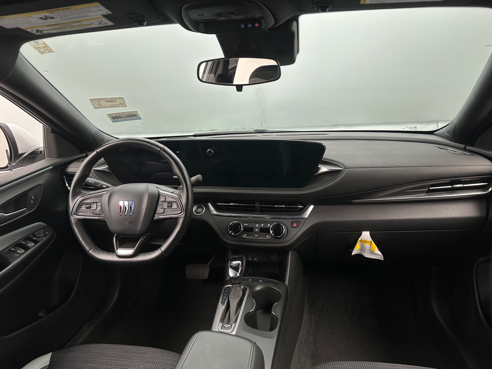 Thumbnail: 2024 Buick Envista - 3