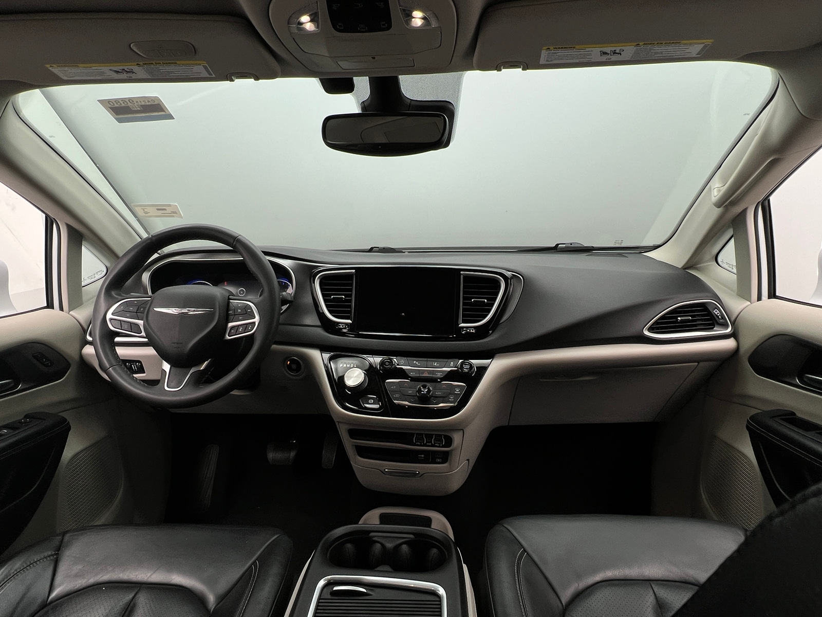 Thumbnail: 2022 Chrysler Pacifica - 2
