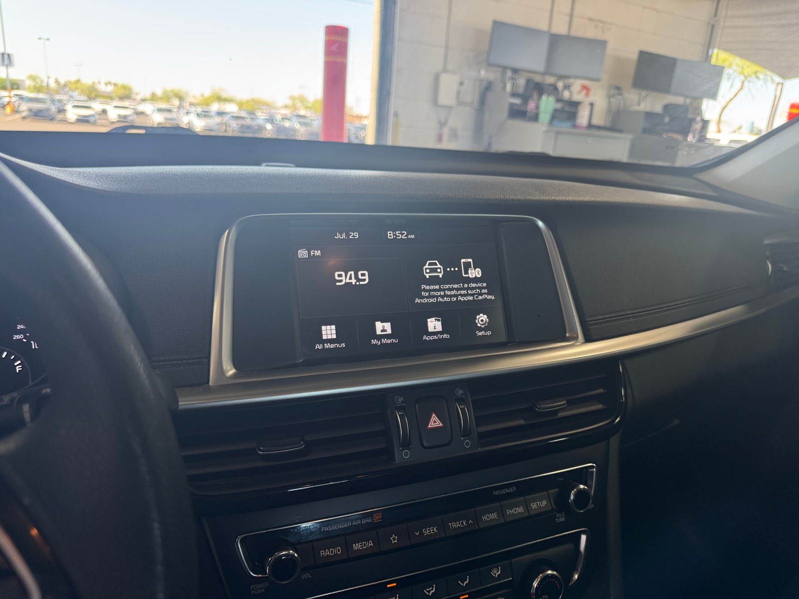 Thumbnail: 2019 Kia Optima - 4