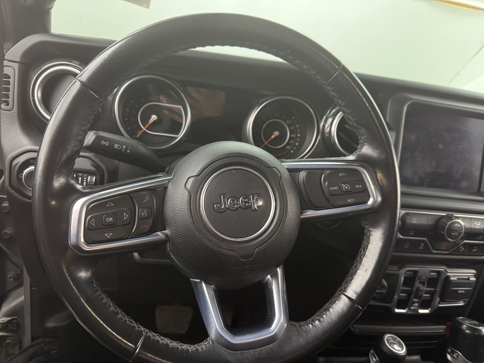 Thumbnail: 2020 Jeep Wrangler - 4