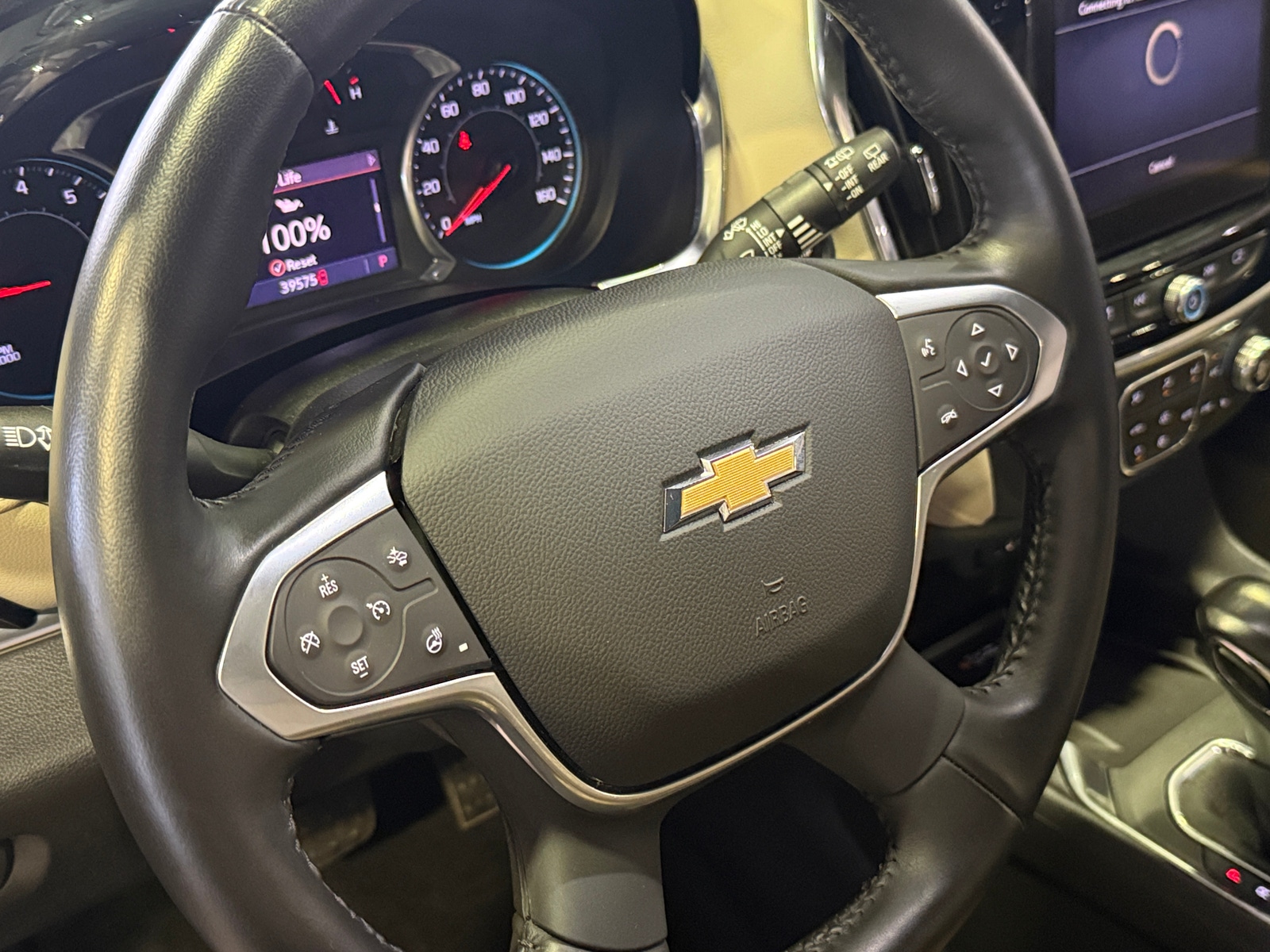 Thumbnail: 2022 Chevrolet Traverse - 4