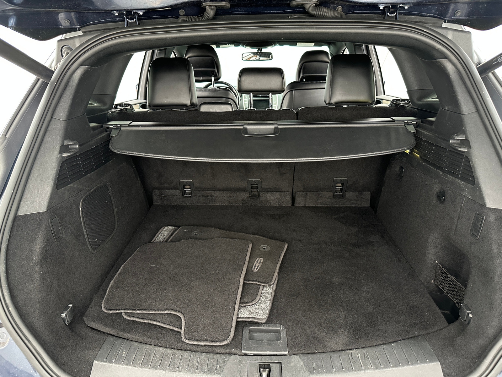 Thumbnail: 2016 Lincoln MKC - 6