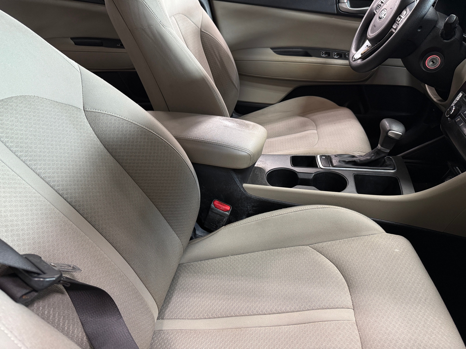 Thumbnail: 2016 Kia Optima - 2