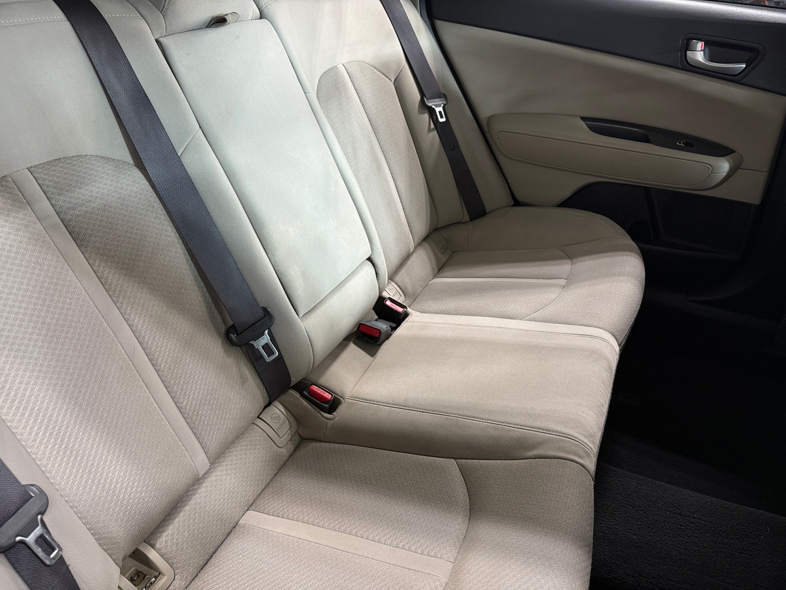 Thumbnail: 2016 Kia Optima - 6