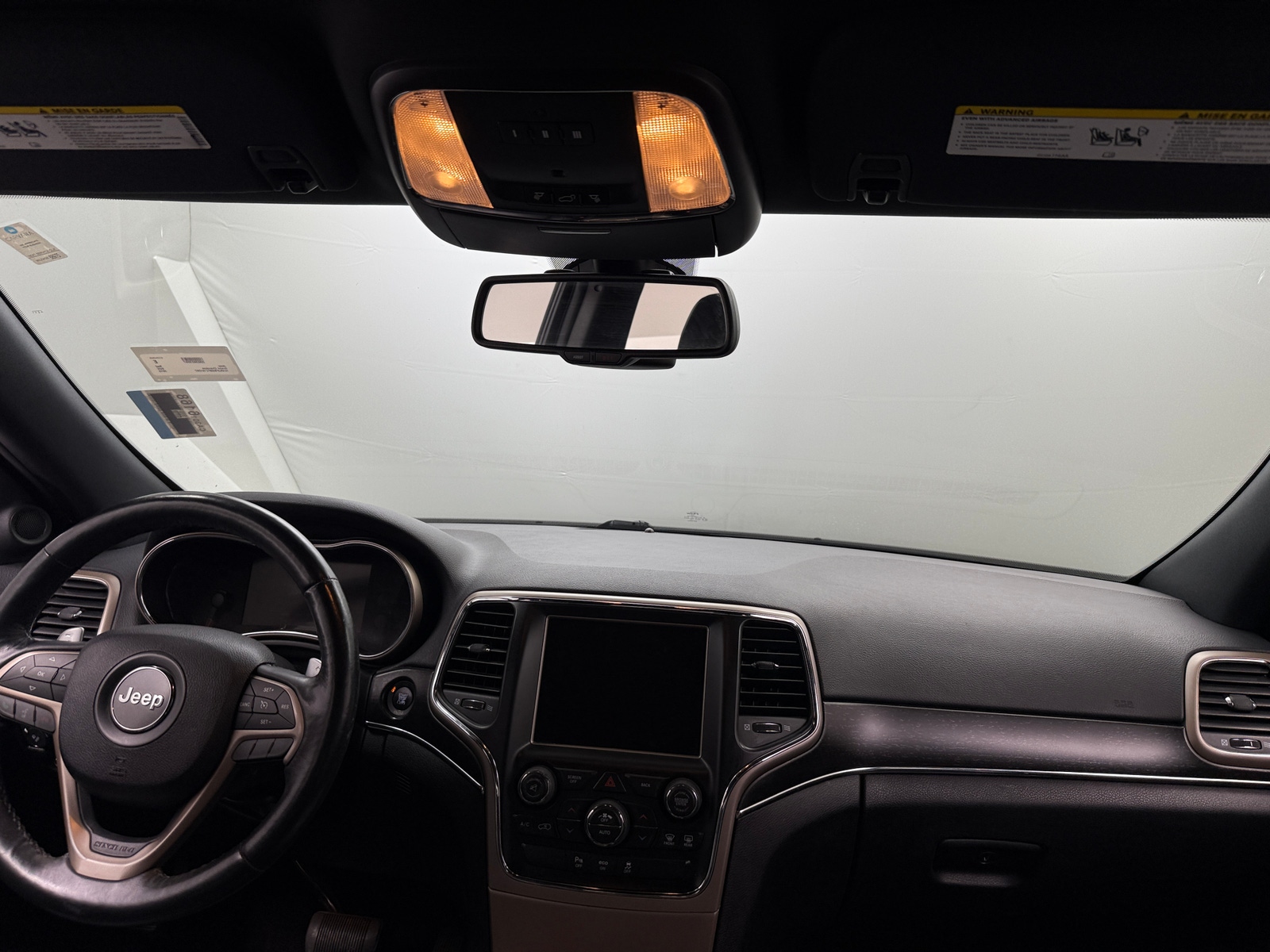 Thumbnail: 2015 Jeep Grand Cherokee - 2
