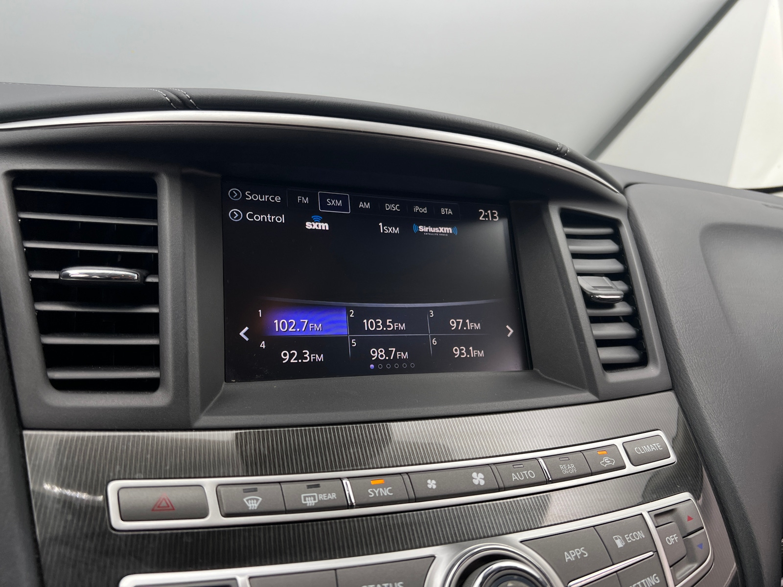 Thumbnail: 2019 INFINITI QX60 - 3