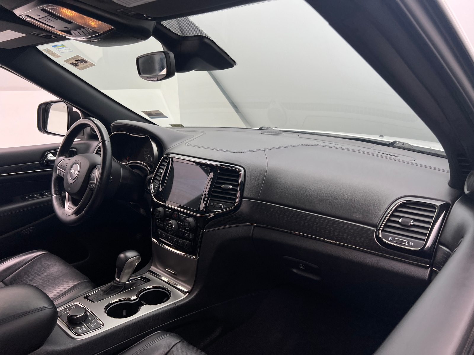 Thumbnail: 2020 Jeep Grand Cherokee - 2