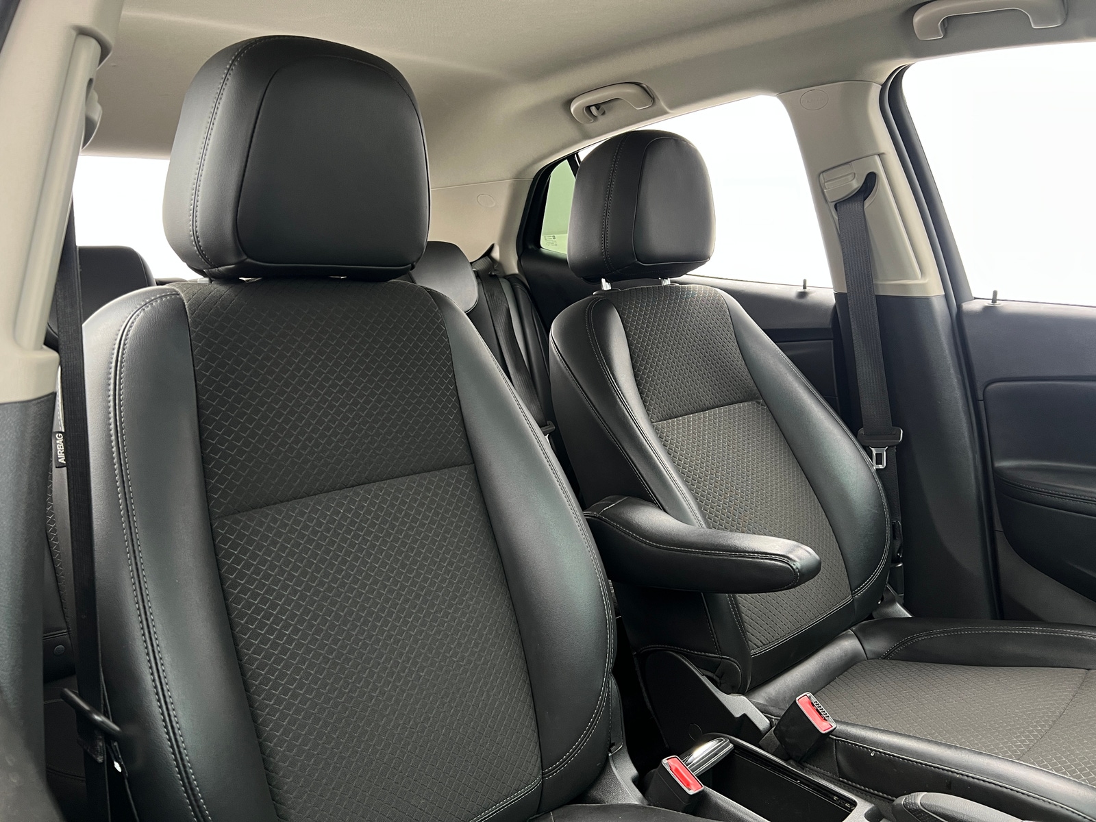 Thumbnail: 2021 Buick Encore - 2