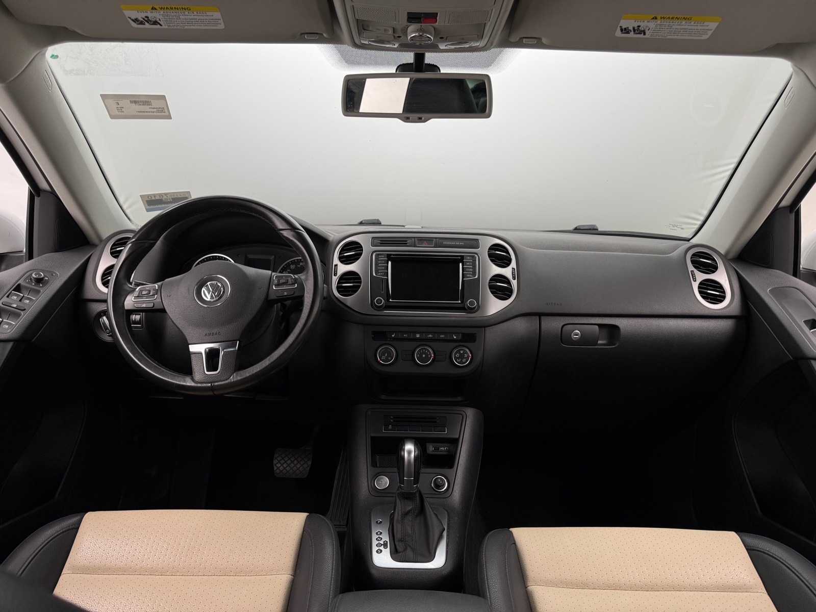 Thumbnail: 2017 Volkswagen Tiguan - 2